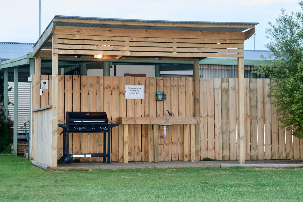 Pine Country Caravan Park Mount Gambier Esterno foto