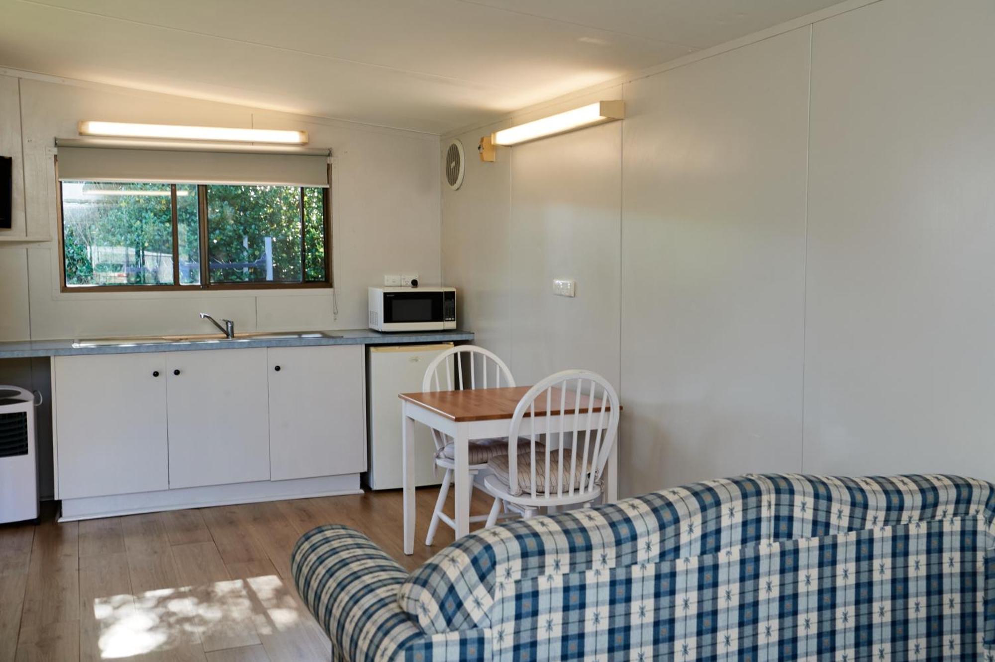 Pine Country Caravan Park Mount Gambier Esterno foto